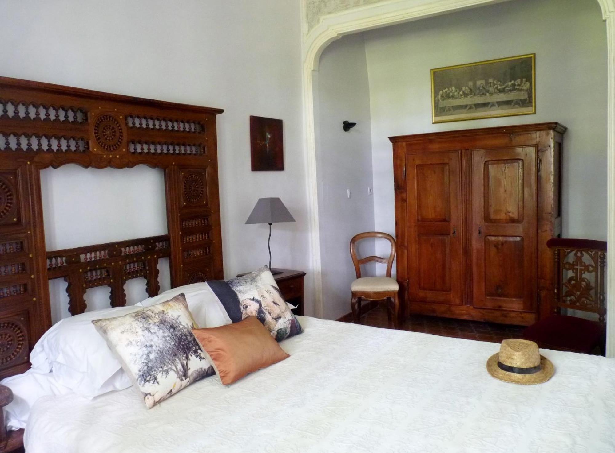 أفينيون Domaine De Rhodes B&B الغرفة الصورة
