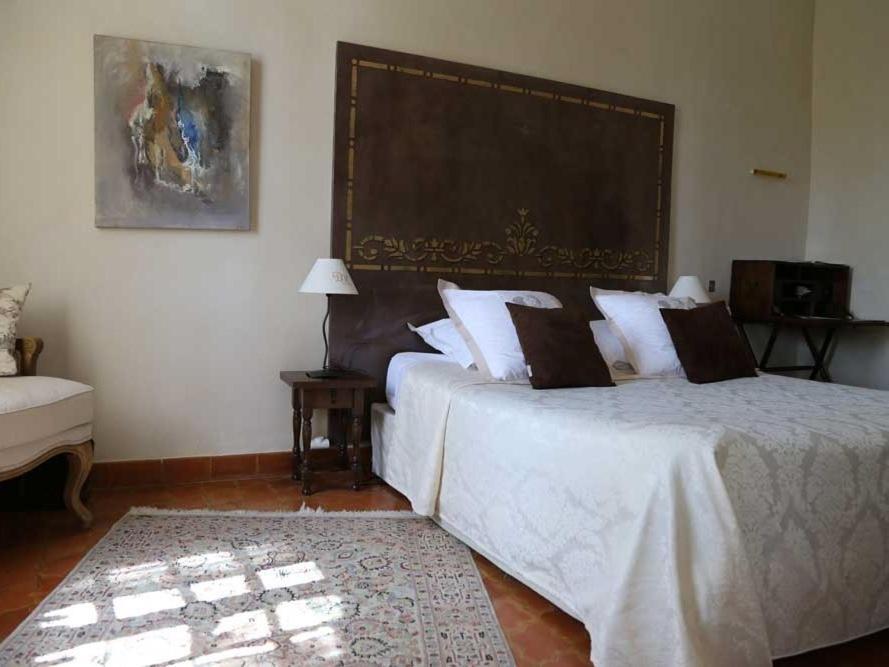 أفينيون Domaine De Rhodes B&B الغرفة الصورة