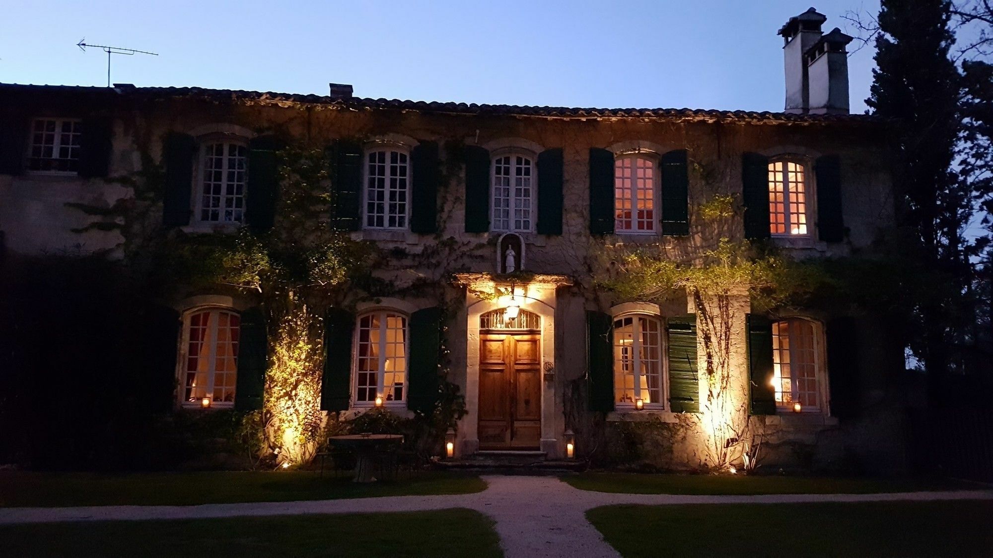 أفينيون Domaine De Rhodes B&B المظهر الخارجي الصورة